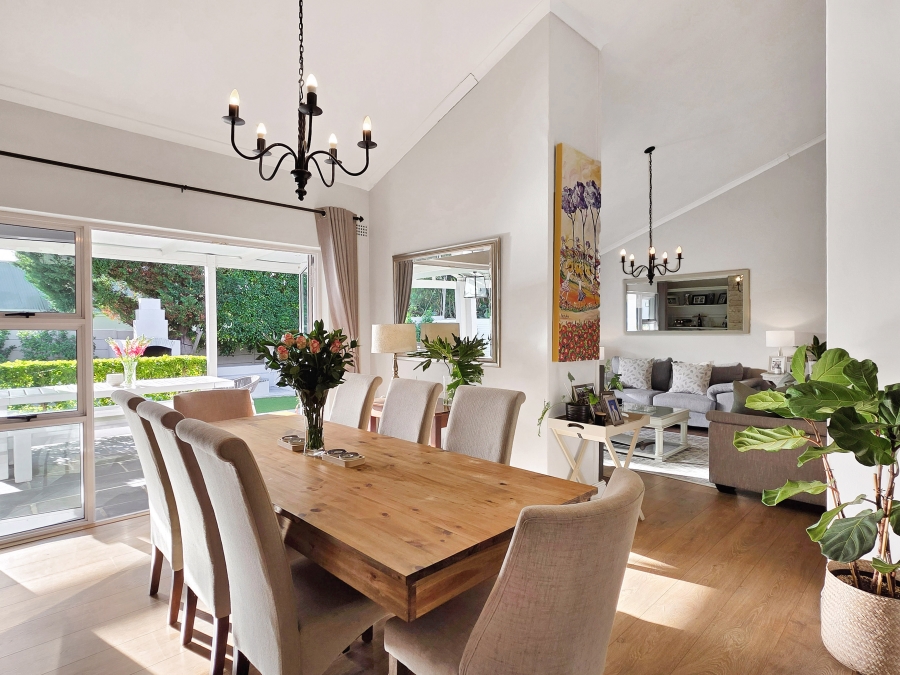 3 Bedroom Property for Sale in Constantia Western Cape